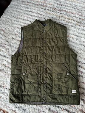 Frank & Oak Olive Green Quilted Snap-Front Vest